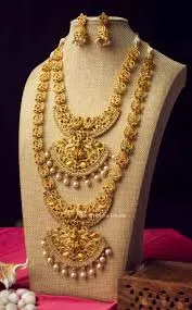 Emerald Beaded Bracelet